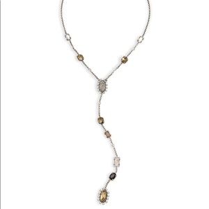 Kendra Scott necklace